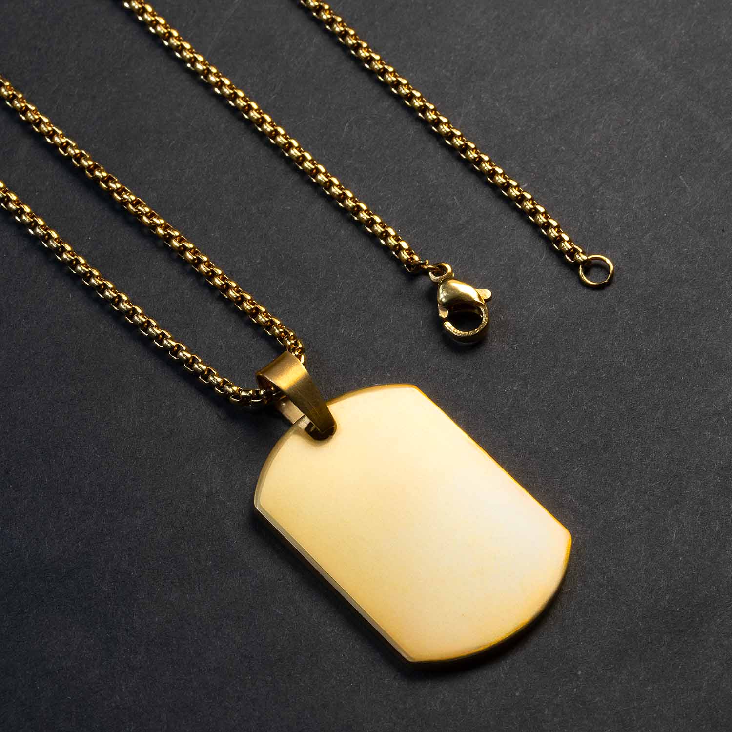 M Premium Jewellery Necklace Dog Tag Gold