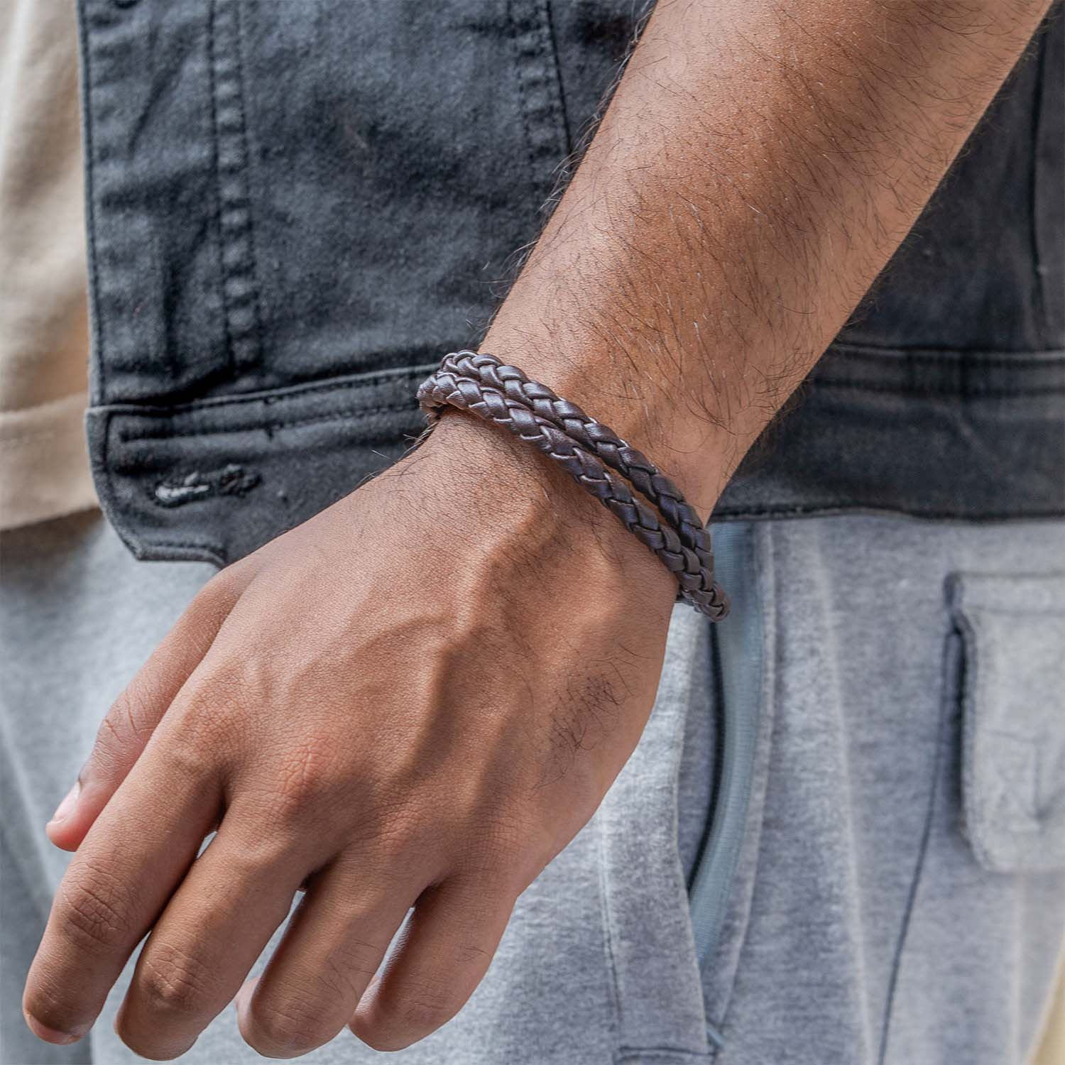 Phantom Looped NeoLeather Bracelet with MagSnap2 Brown