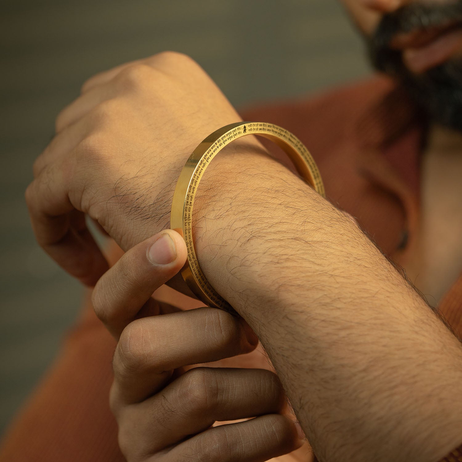 9 Verse Hanuman Chalisa MicroCarved Classic Round Kada Gold