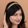 Bhumi Pearl Kundan Maatha Patti